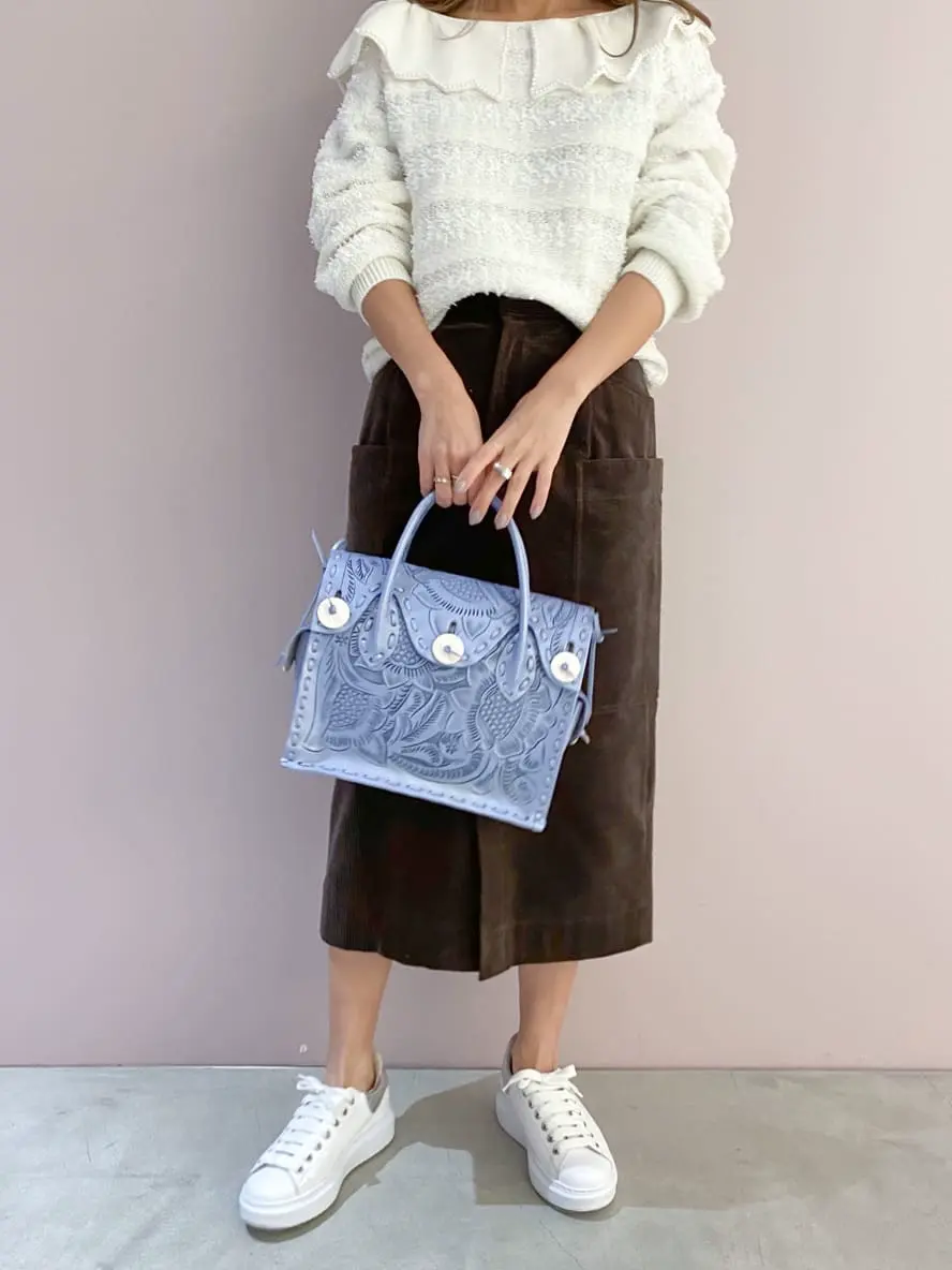 ORIGINATED IN GRACE CONTINENTAL yukimi yonee コーディネート画像