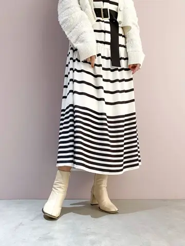 ORIGINATED IN GRACE CONTINENTAL yukimi yonee コーディネート画像