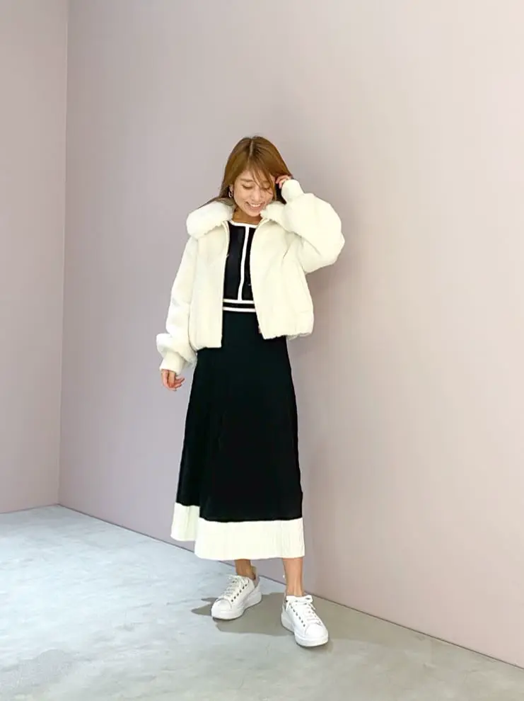 ORIGINATED IN GRACE CONTINENTAL yukimi yonee コーディネート画像