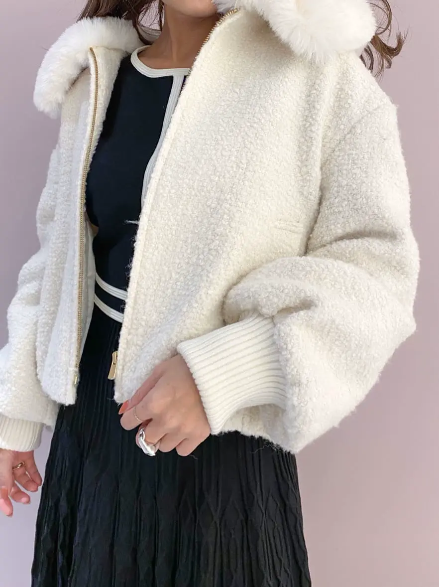 ORIGINATED IN GRACE CONTINENTAL yukimi yonee コーディネート画像