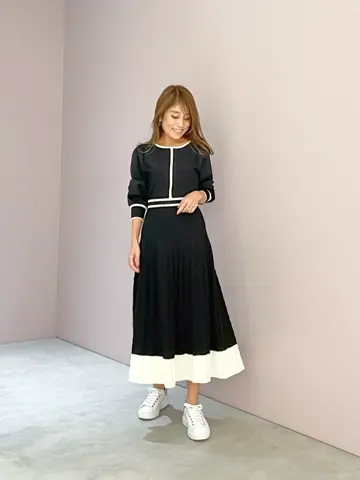 ORIGINATED IN GRACE CONTINENTAL yukimi yonee コーディネート画像