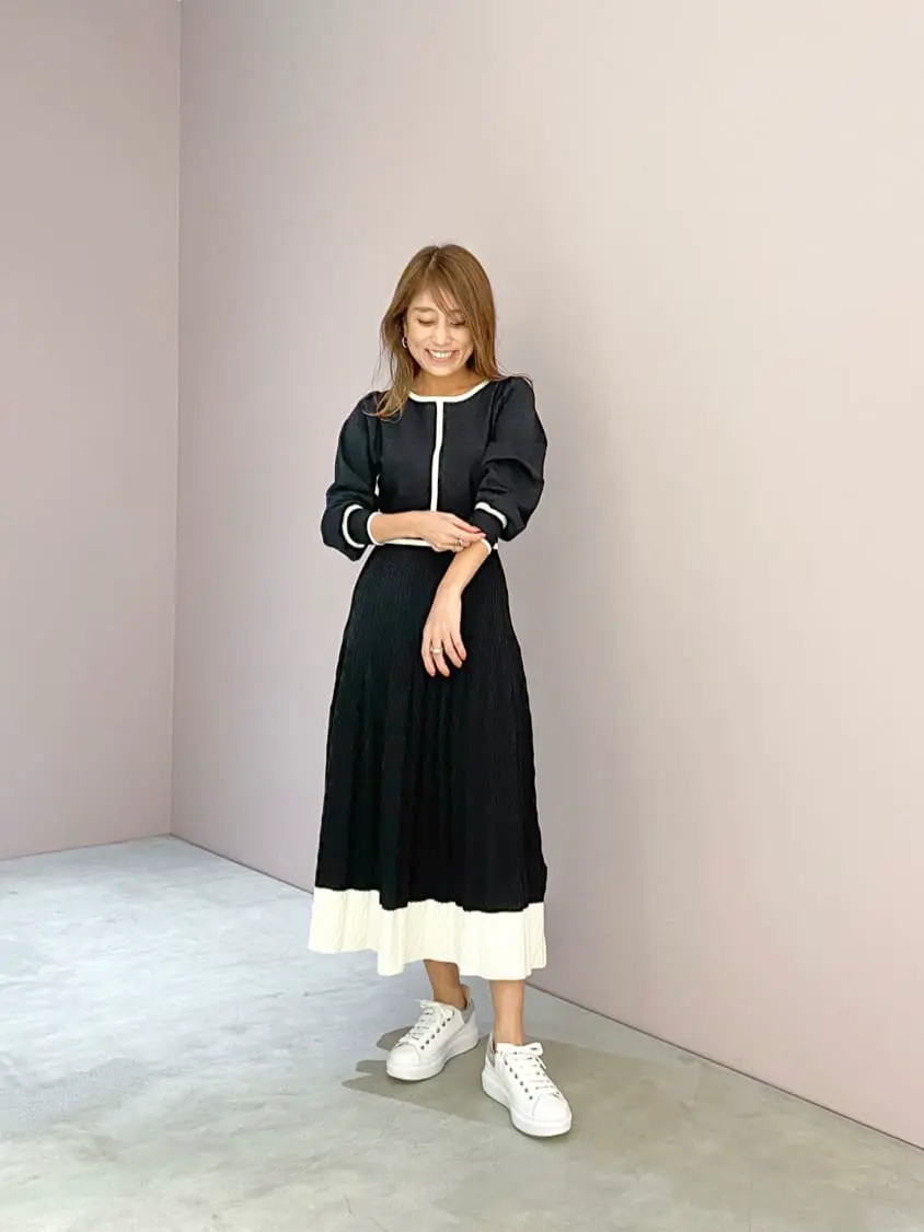 ORIGINATED IN GRACE CONTINENTAL yukimi yonee コーディネート画像