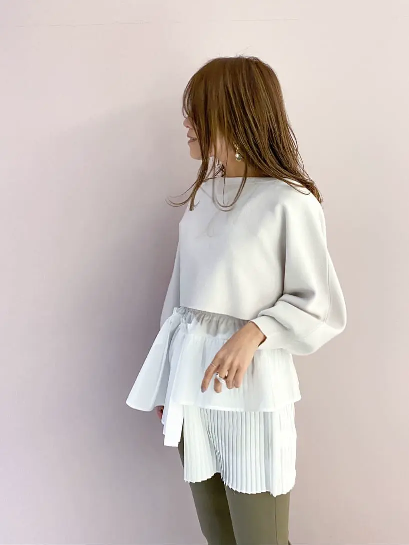 ORIGINATED IN GRACE CONTINENTAL yukimi yonee コーディネート画像