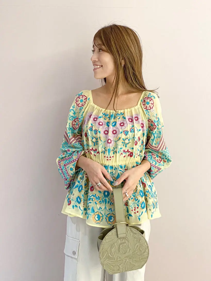 ORIGINATED IN GRACE CONTINENTAL yukimi yonee コーディネート画像