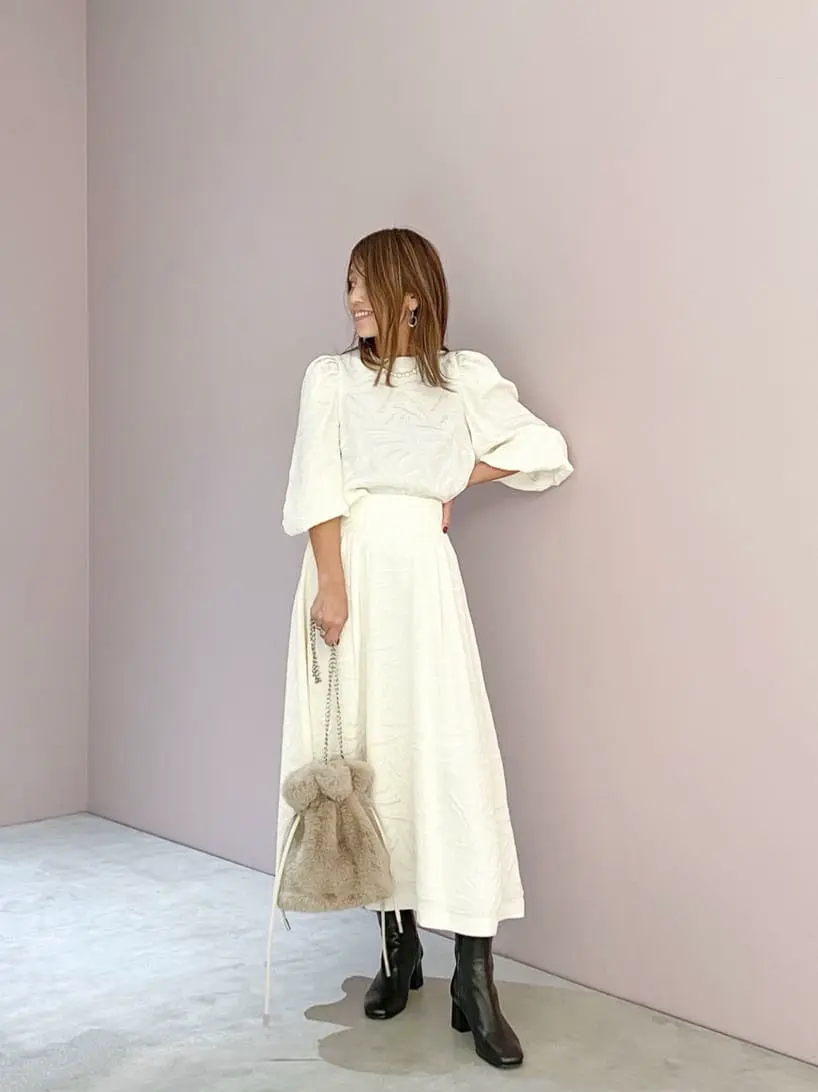 ORIGINATED IN GRACE CONTINENTAL yukimi yonee コーディネート画像