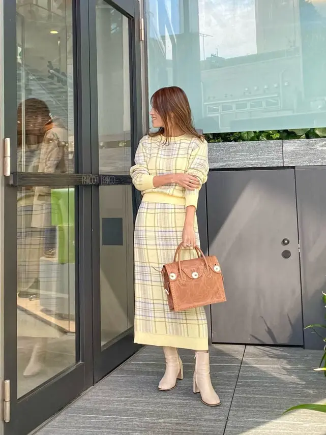 ORIGINATED IN GRACE CONTINENTAL yukimi yonee コーディネート画像