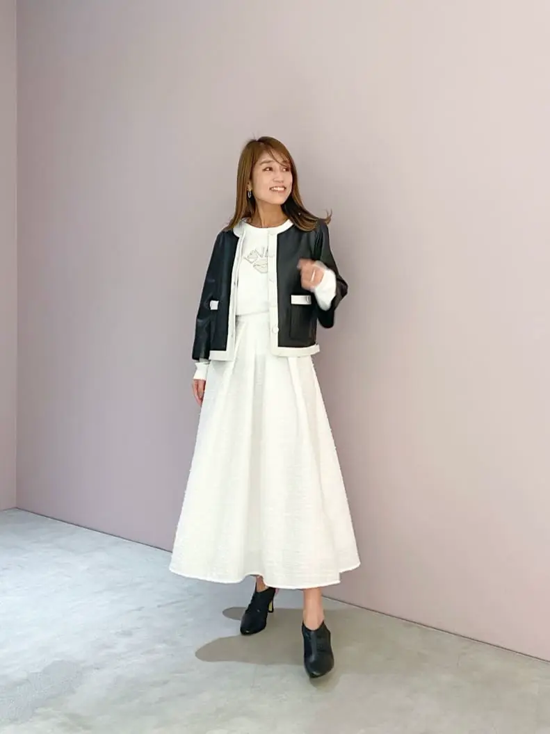 ORIGINATED IN GRACE CONTINENTAL yukimi yonee コーディネート画像