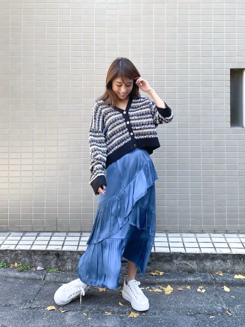 ORIGINATED IN GRACE CONTINENTAL yukimi yonee コーディネート画像