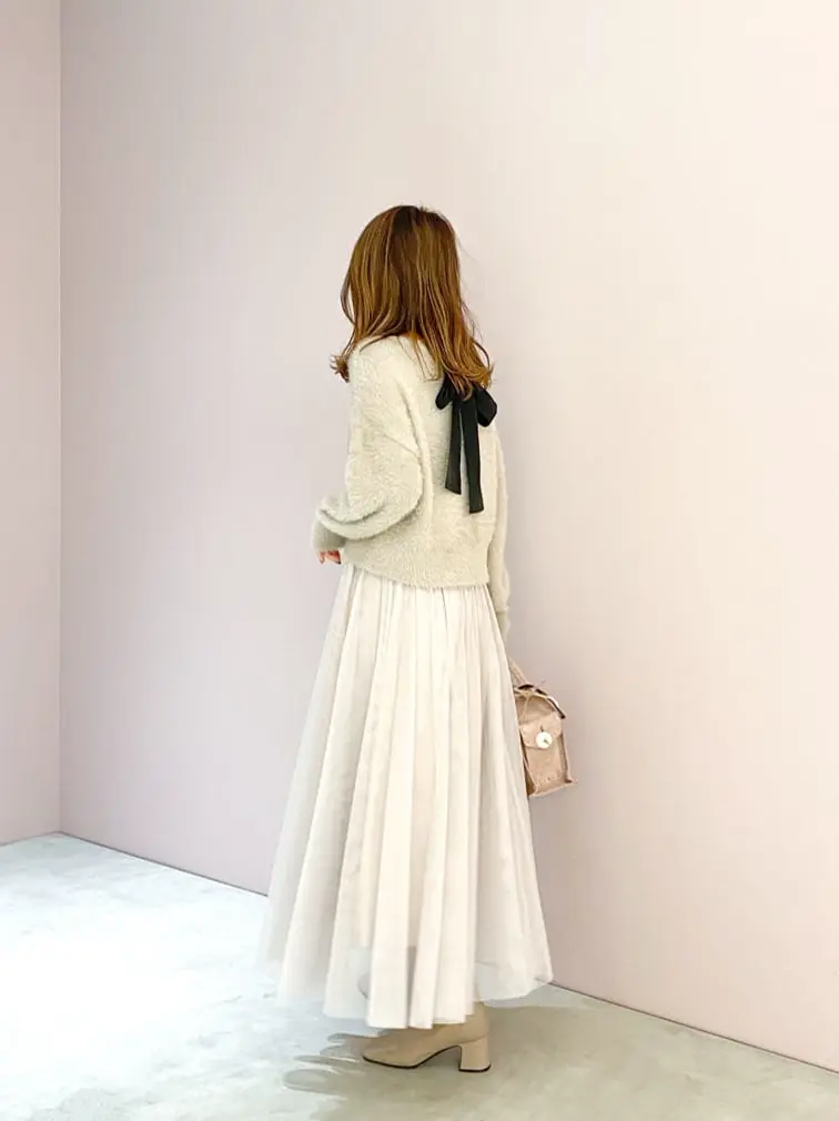 ORIGINATED IN GRACE CONTINENTAL yukimi yonee コーディネート画像