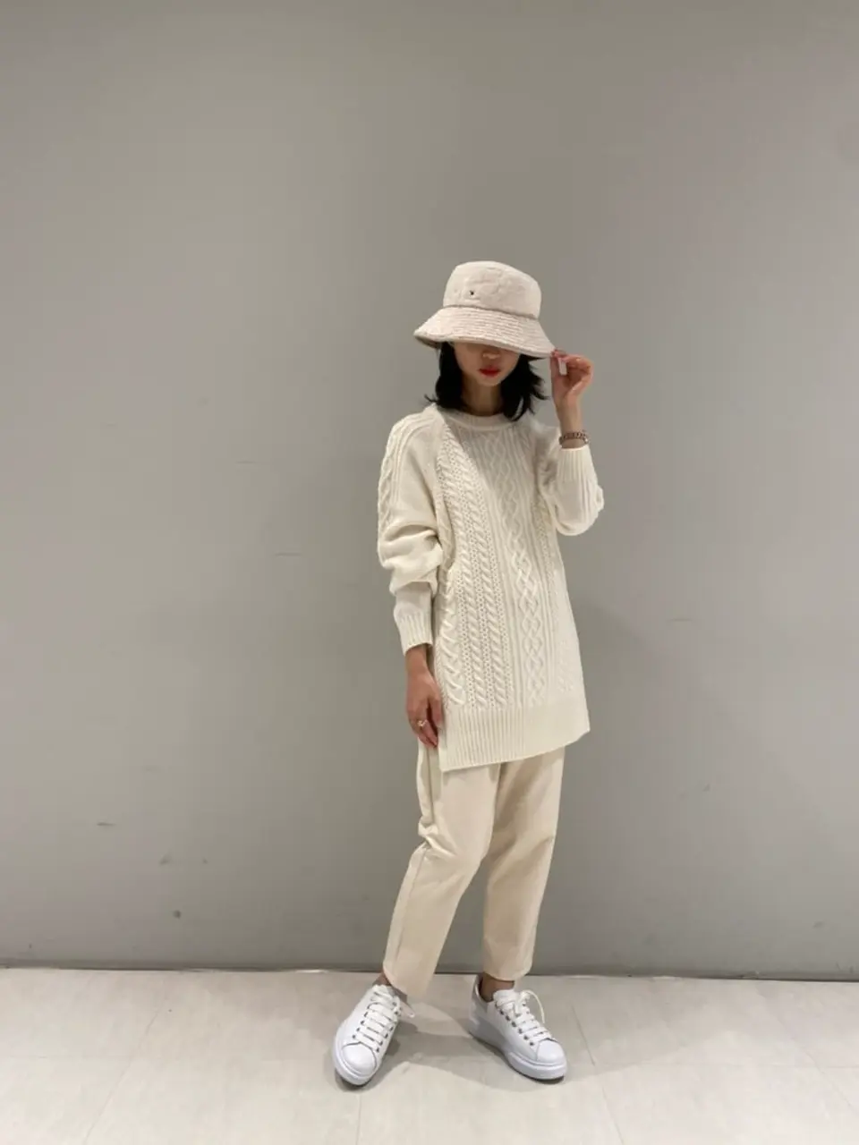 ORIGINATED IN GRACE CONTINENTAL yuri コーディネート画像