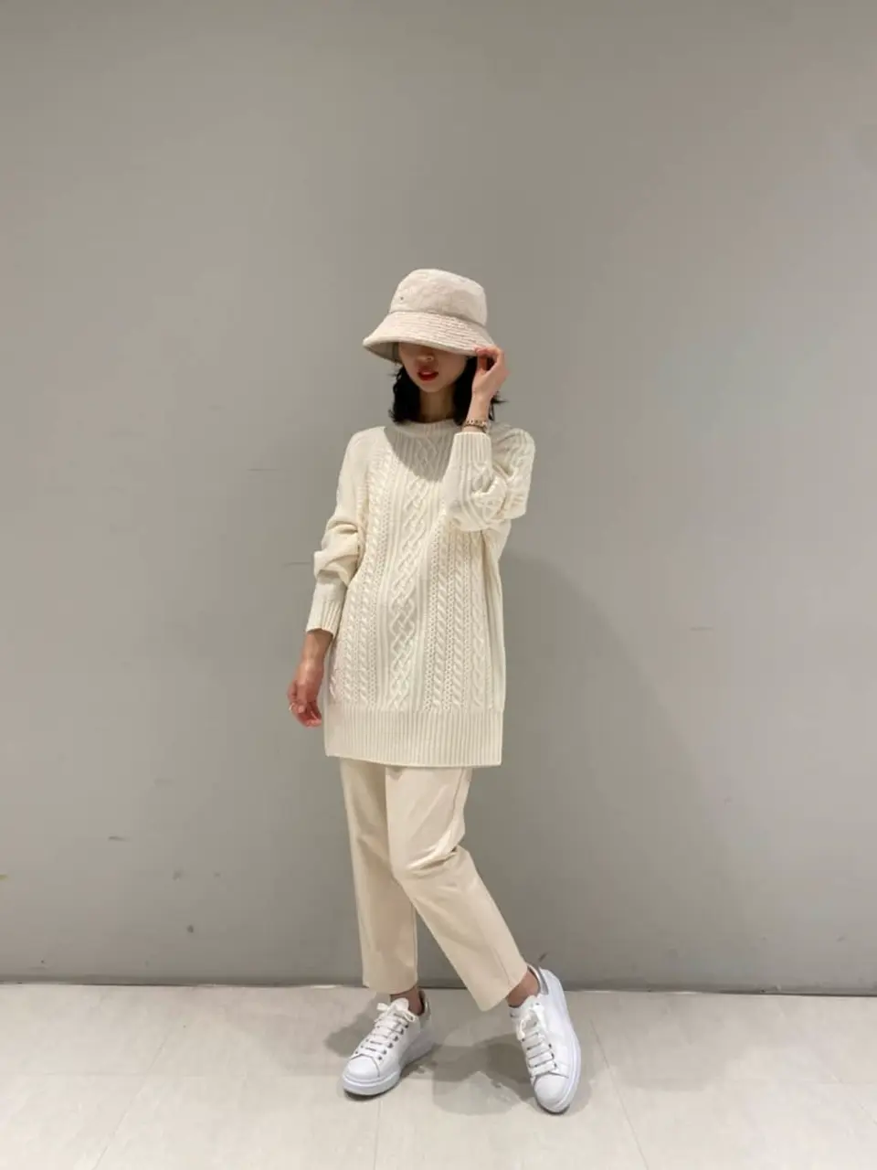 ORIGINATED IN GRACE CONTINENTAL yuri コーディネート画像