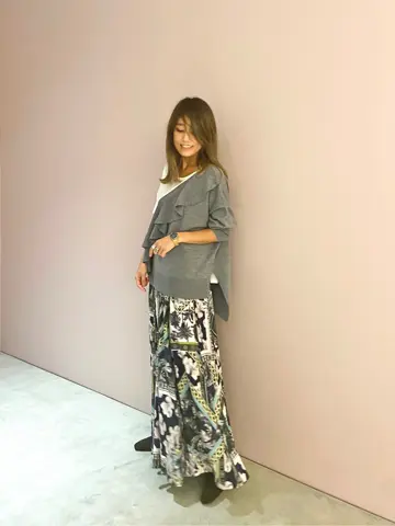 ORIGINATED IN GRACE CONTINENTAL yukimi yonee コーディネート画像