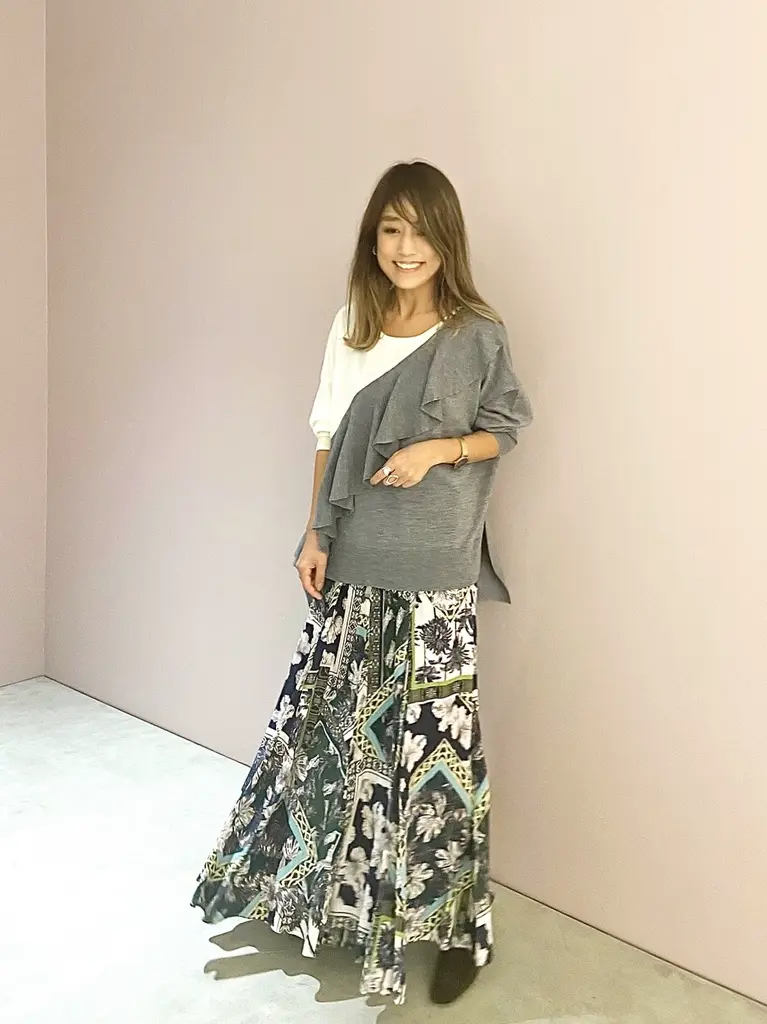 ORIGINATED IN GRACE CONTINENTAL yukimi yonee コーディネート画像