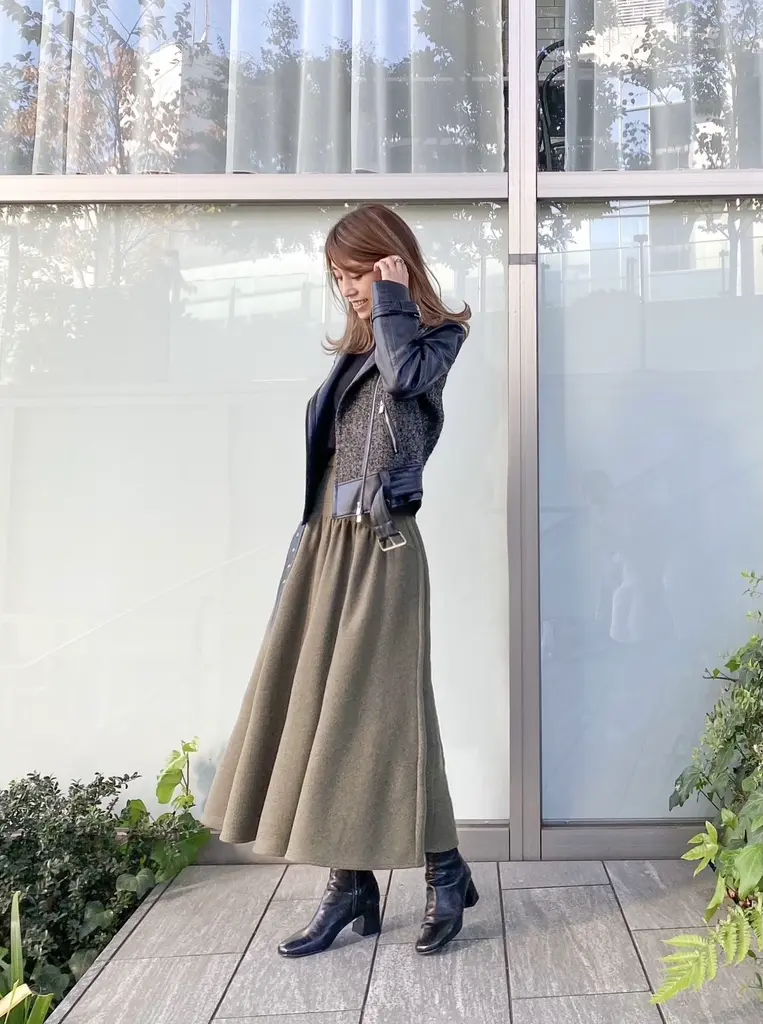 ORIGINATED IN GRACE CONTINENTAL yukimi yonee コーディネート画像