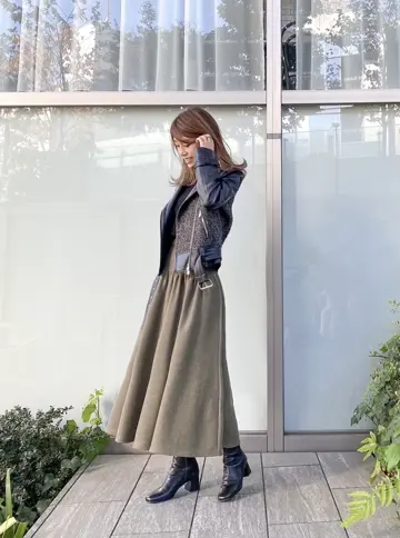 ORIGINATED IN GRACE CONTINENTAL yukimi yonee コーディネート画像