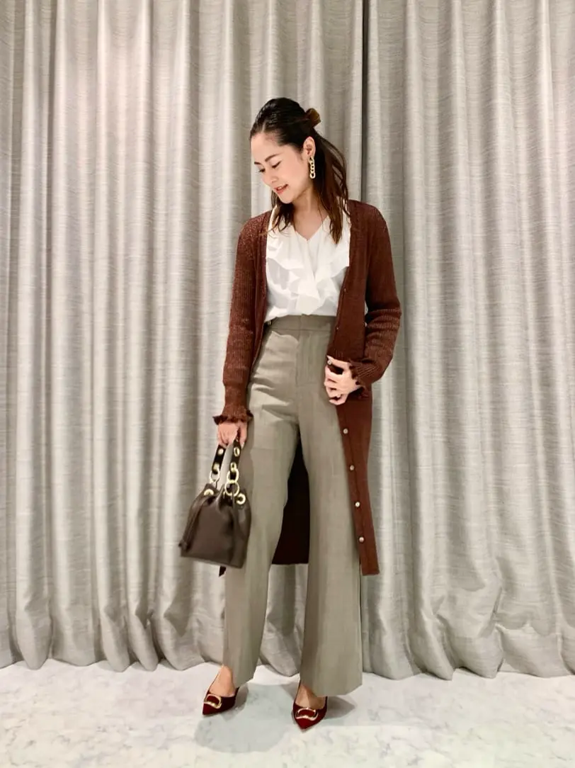 ORIGINATED IN GRACE CONTINENTAL 小笠原　春菜 コーディネート画像