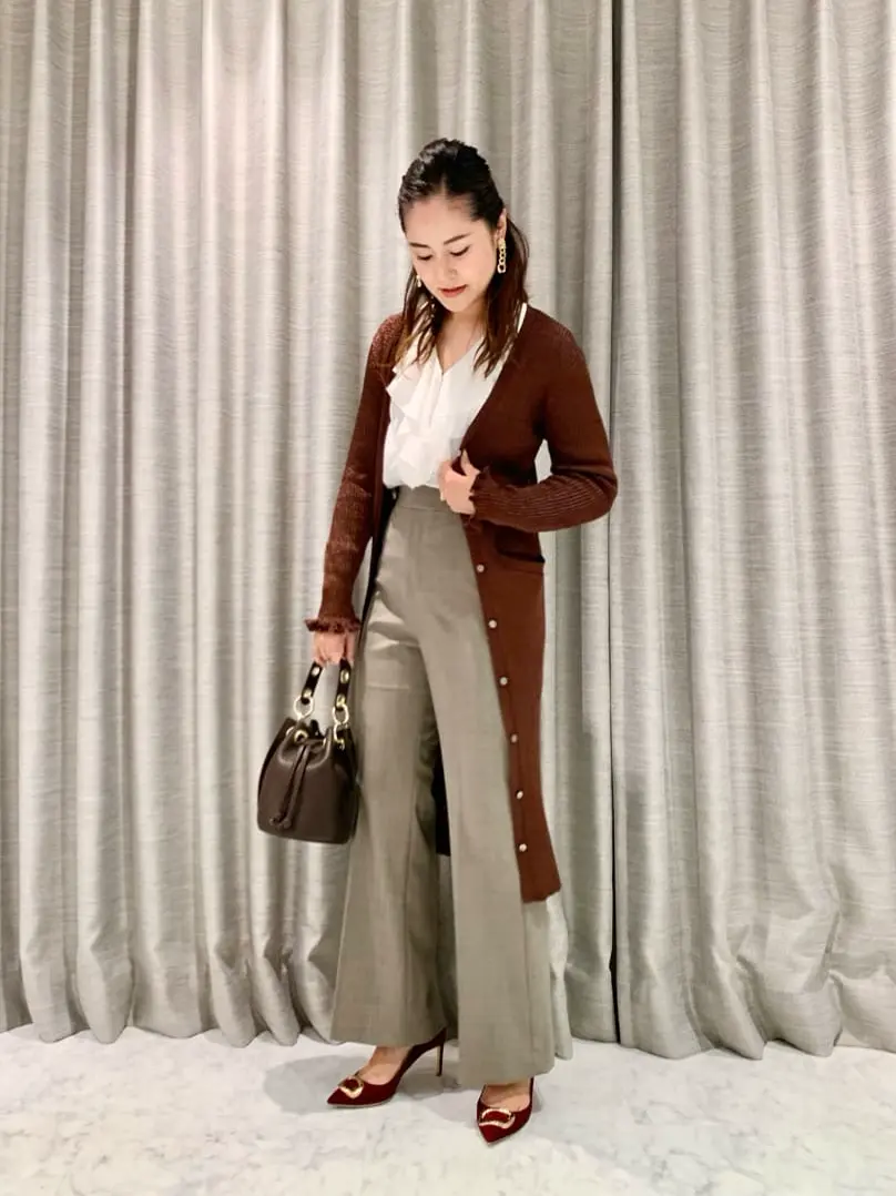 ORIGINATED IN GRACE CONTINENTAL 小笠原　春菜 コーディネート画像