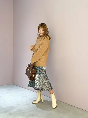 ORIGINATED IN GRACE CONTINENTAL yukimi yonee コーディネート画像