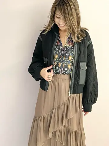 ORIGINATED IN GRACE CONTINENTAL yukimi yonee コーディネート画像