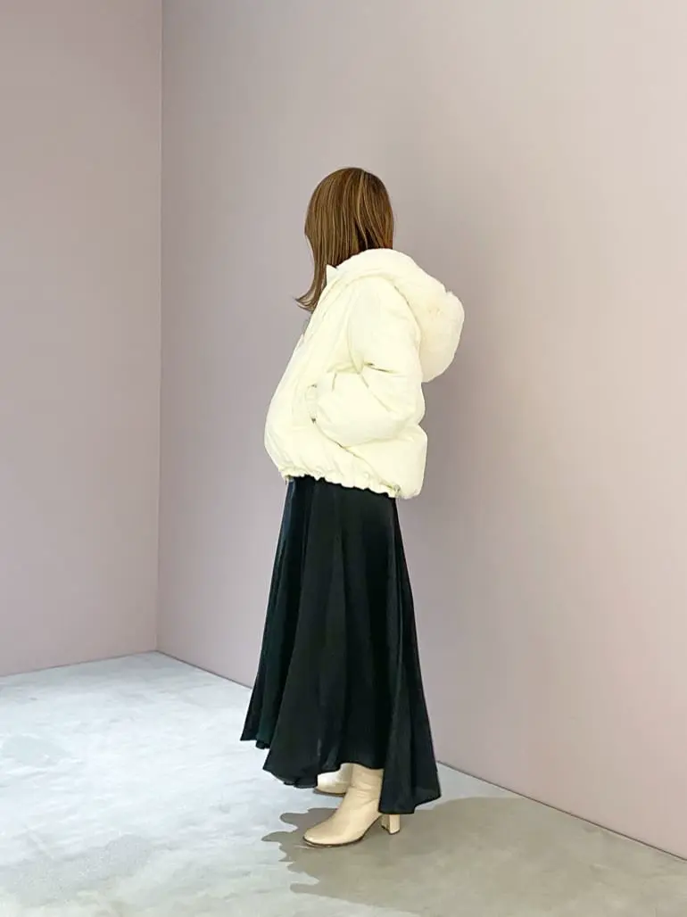 ORIGINATED IN GRACE CONTINENTAL yukimi yonee コーディネート画像