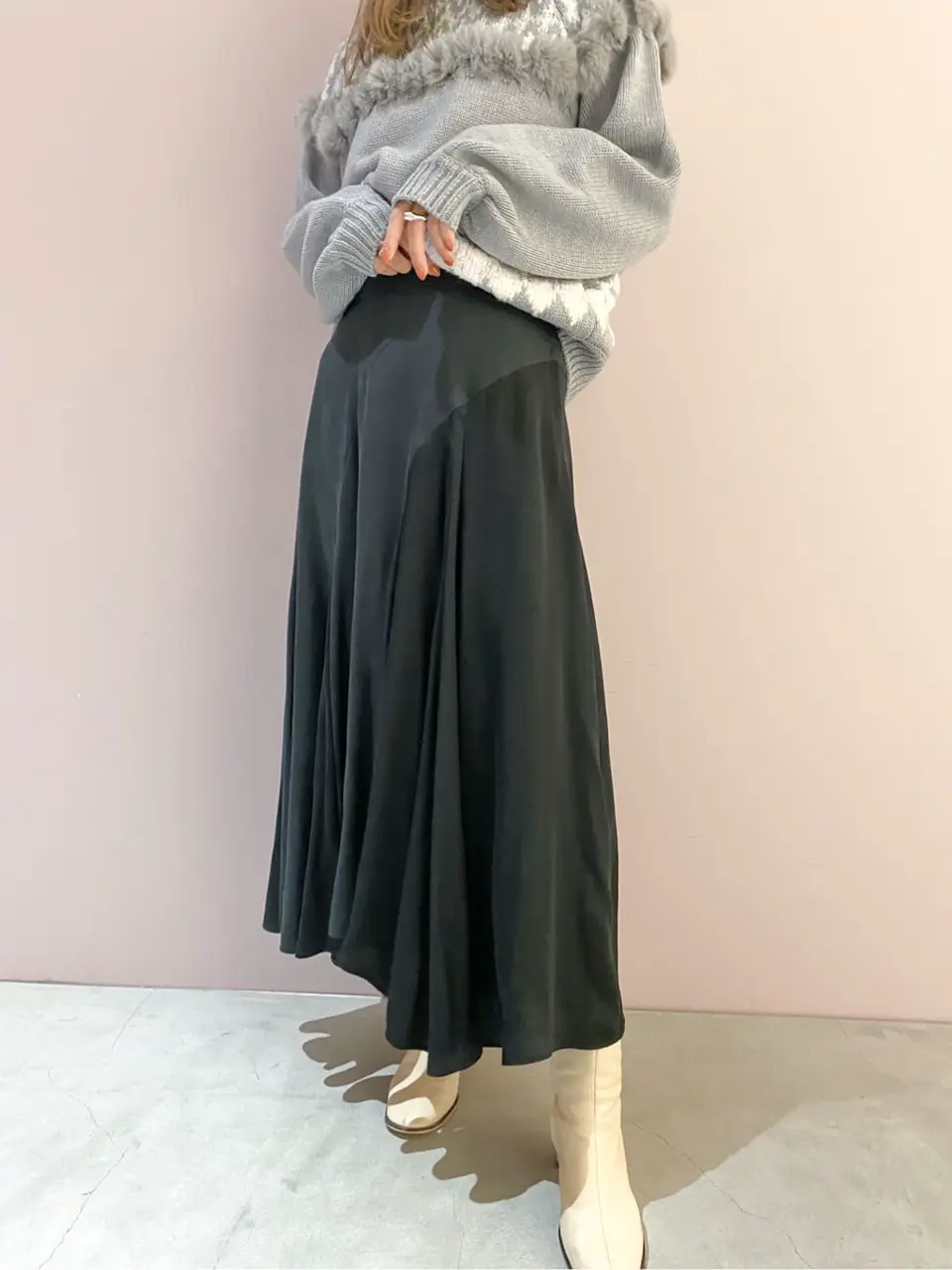 ORIGINATED IN GRACE CONTINENTAL yukimi yonee コーディネート画像