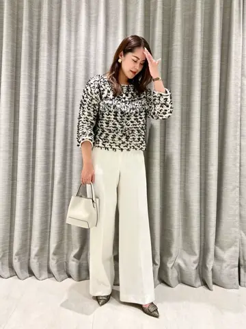 ORIGINATED IN GRACE CONTINENTAL 小笠原　春菜 コーディネート画像