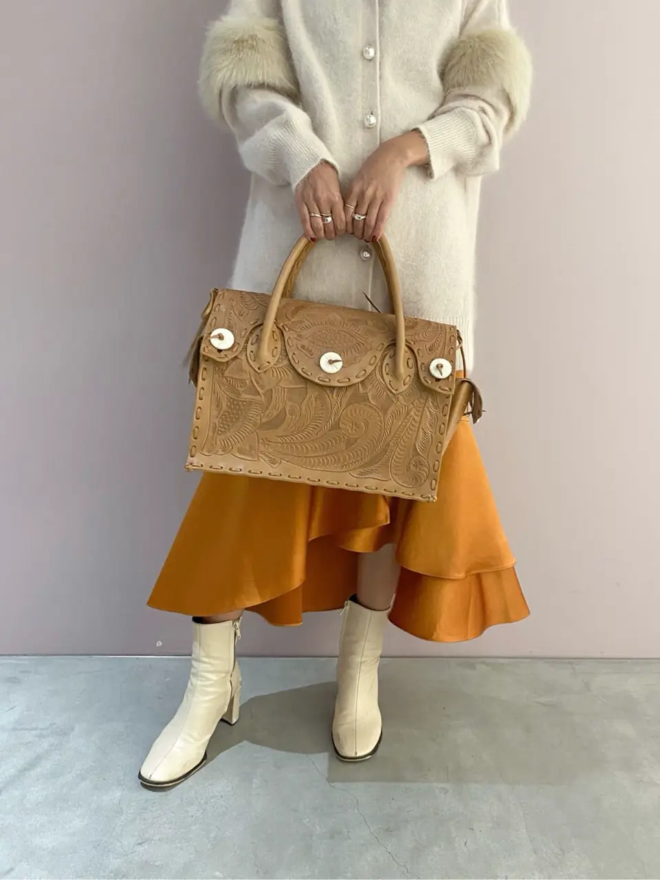 ORIGINATED IN GRACE CONTINENTAL yukimi yonee コーディネート画像