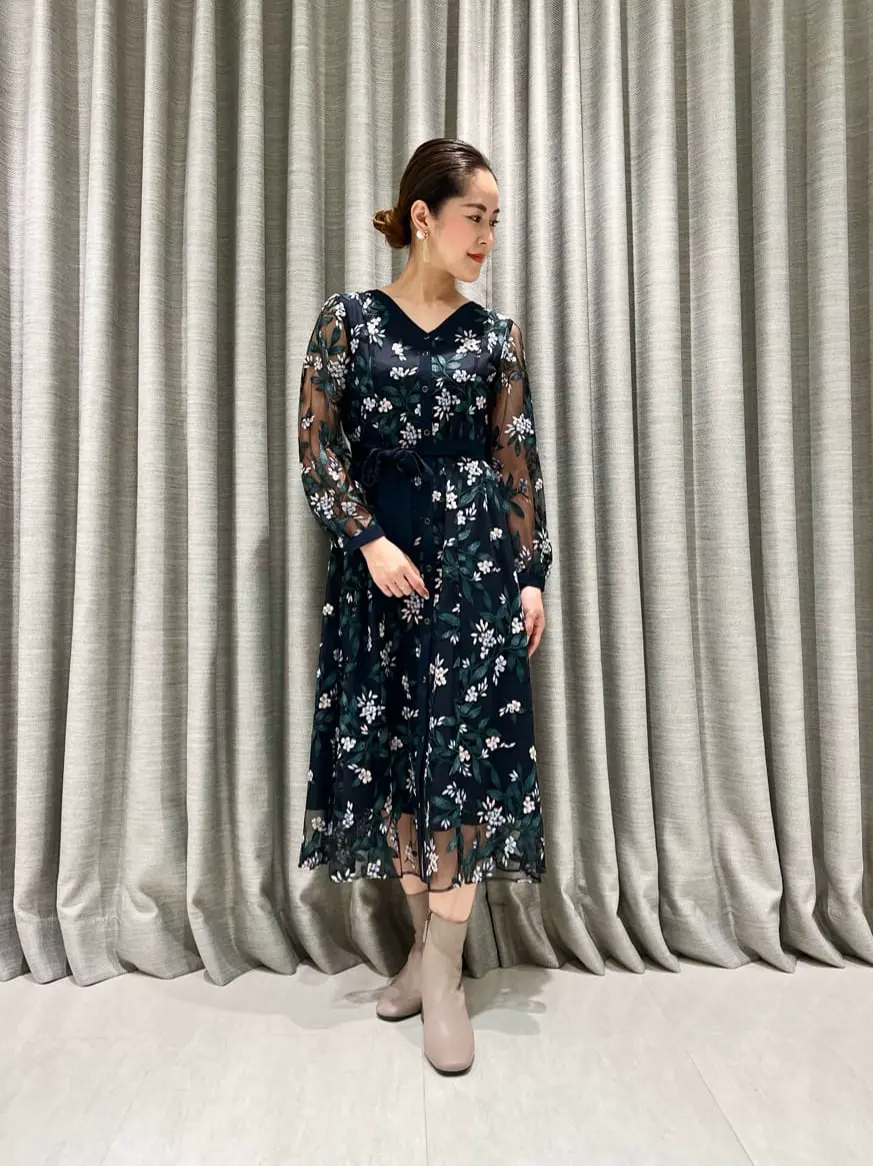 ORIGINATED IN GRACE CONTINENTAL 小笠原　春菜 コーディネート画像