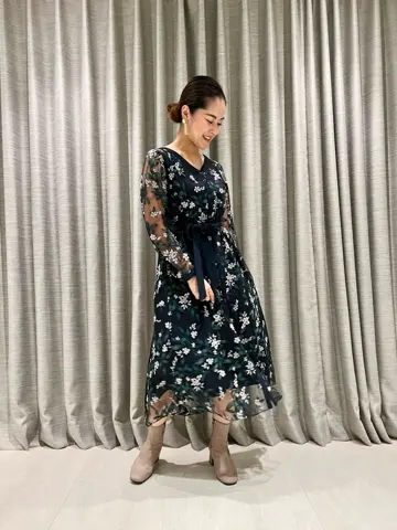 ORIGINATED IN GRACE CONTINENTAL 小笠原　春菜 コーディネート画像