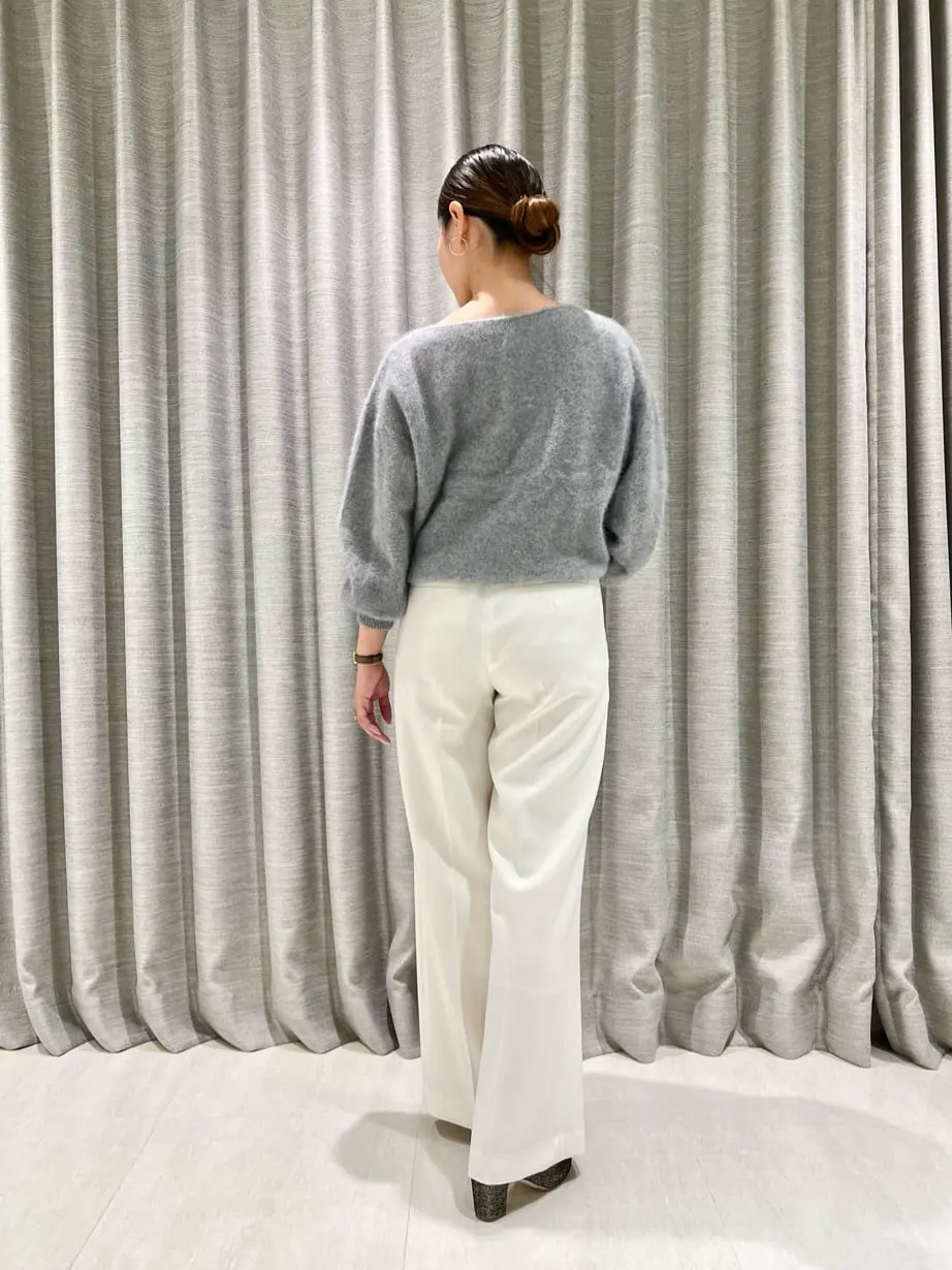 ORIGINATED IN GRACE CONTINENTAL 小笠原　春菜 コーディネート画像