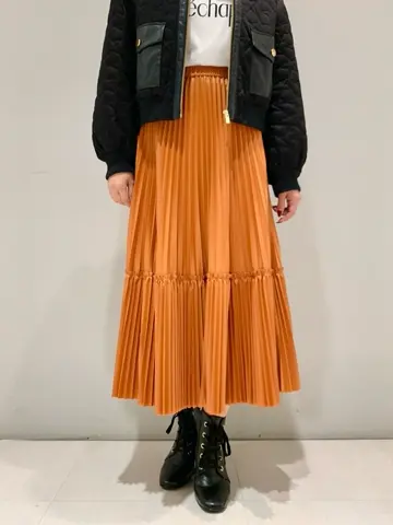 ORIGINATED IN GRACE CONTINENTAL 小笠原　春菜 コーディネート画像