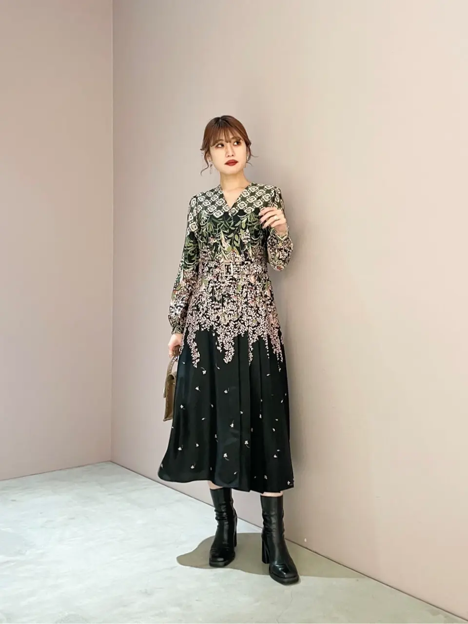 ORIGINATED IN GRACE CONTINENTAL Yuuki NOZAWA コーディネート画像