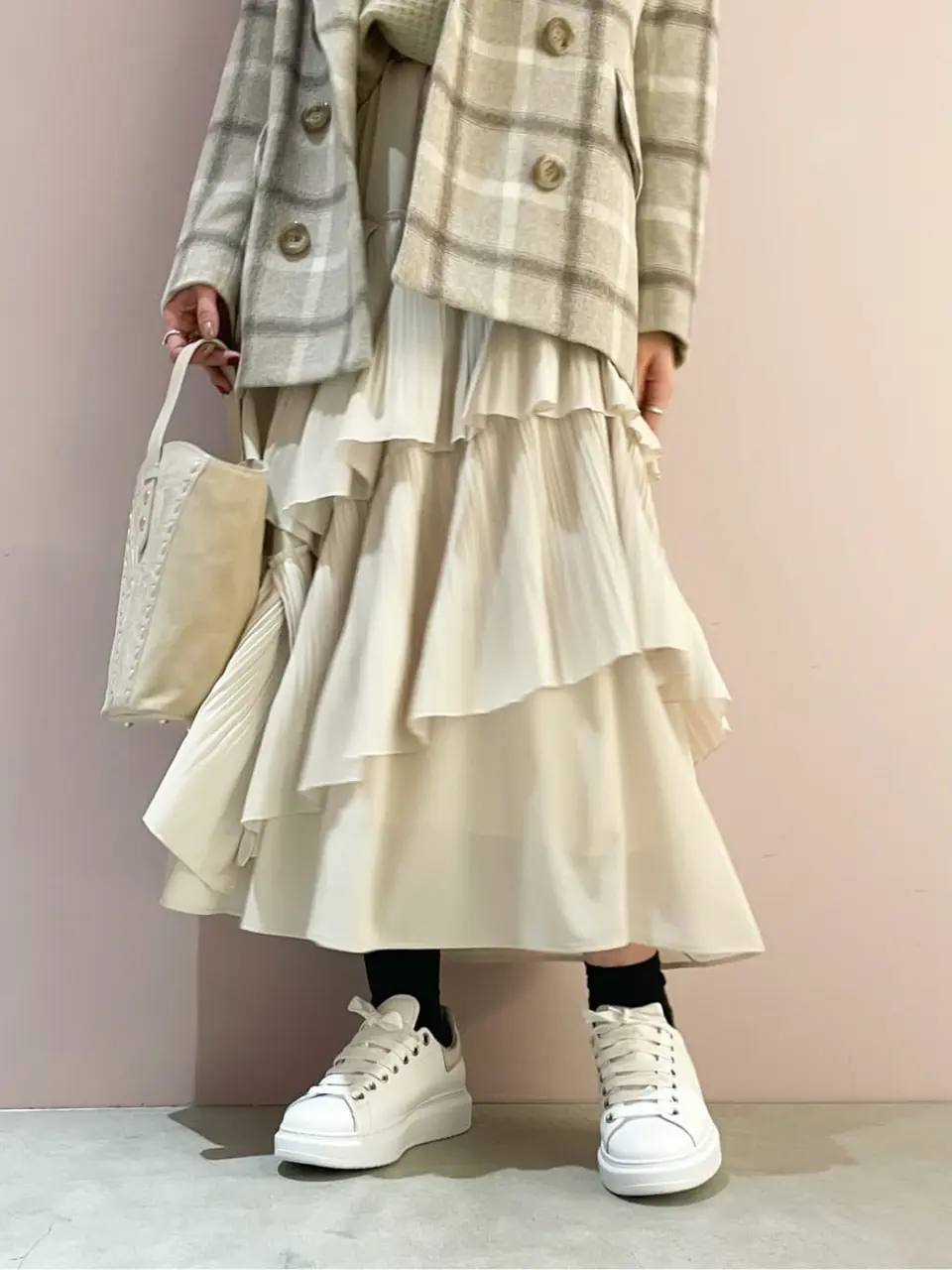 ORIGINATED IN GRACE CONTINENTAL Yuuki NOZAWA コーディネート画像