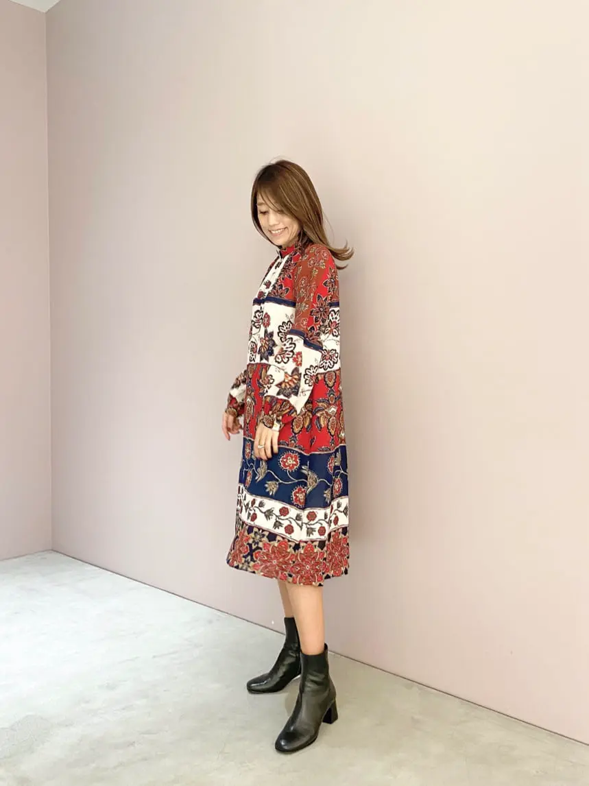 ORIGINATED IN GRACE CONTINENTAL yukimi yonee コーディネート画像