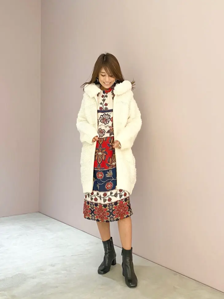 ORIGINATED IN GRACE CONTINENTAL yukimi yonee コーディネート画像