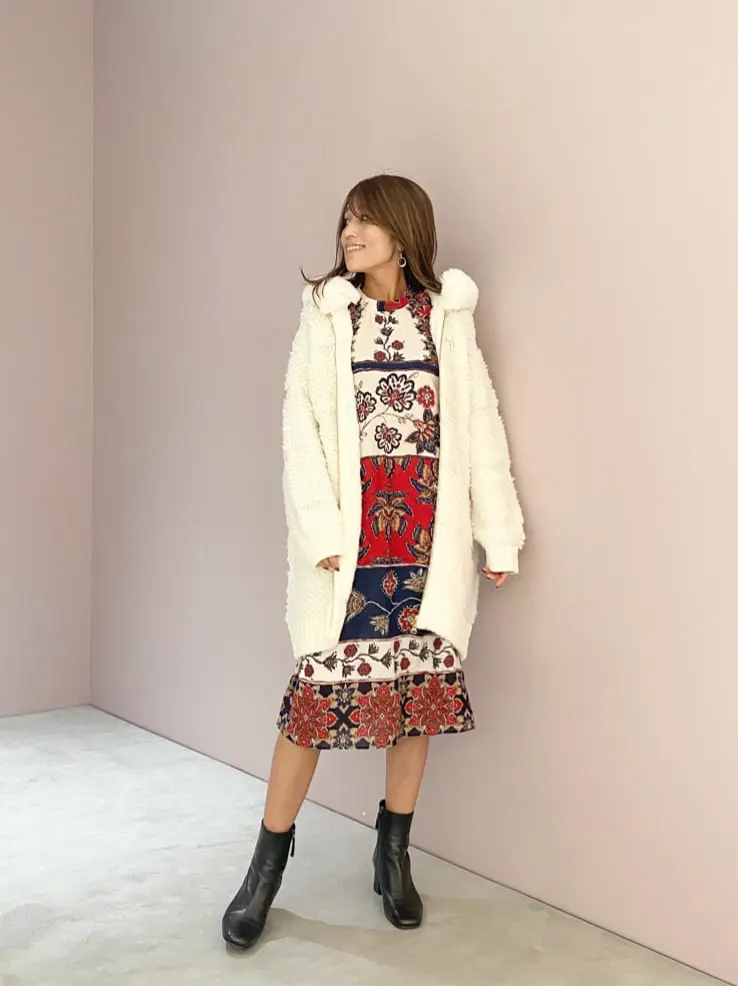 ORIGINATED IN GRACE CONTINENTAL yukimi yonee コーディネート画像