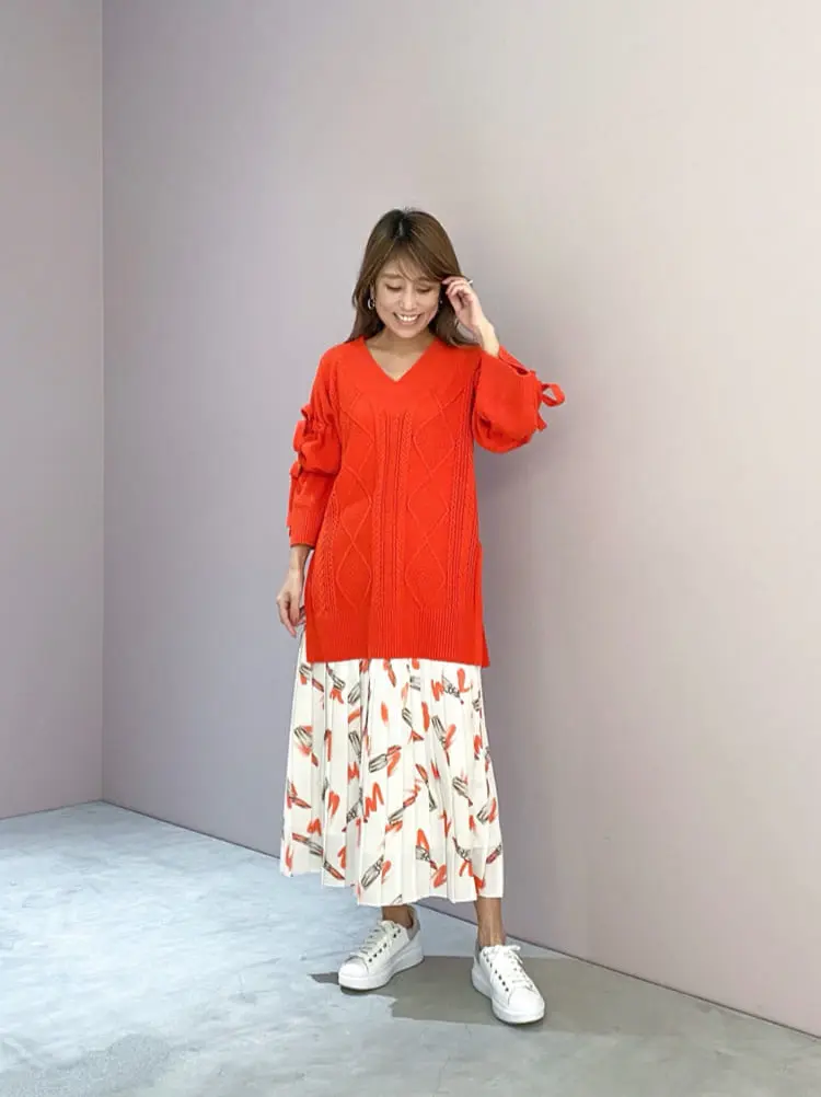 ORIGINATED IN GRACE CONTINENTAL yukimi yonee コーディネート画像