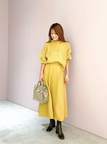 ORIGINATED IN GRACE CONTINENTAL yukimi yonee コーディネート画像