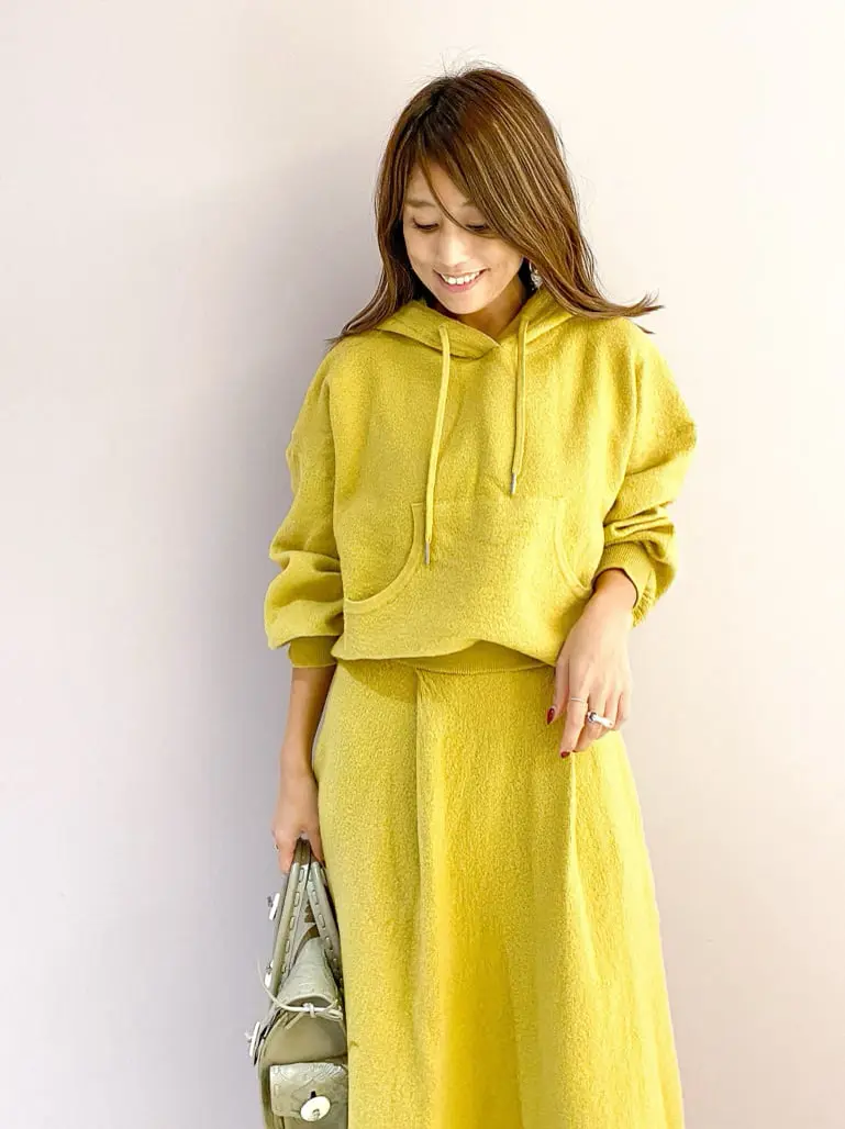 ORIGINATED IN GRACE CONTINENTAL yukimi yonee コーディネート画像