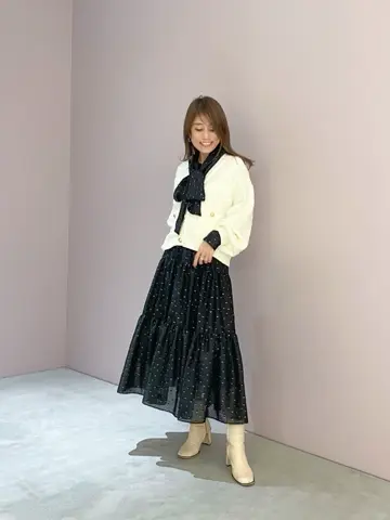 ORIGINATED IN GRACE CONTINENTAL yukimi yonee コーディネート画像