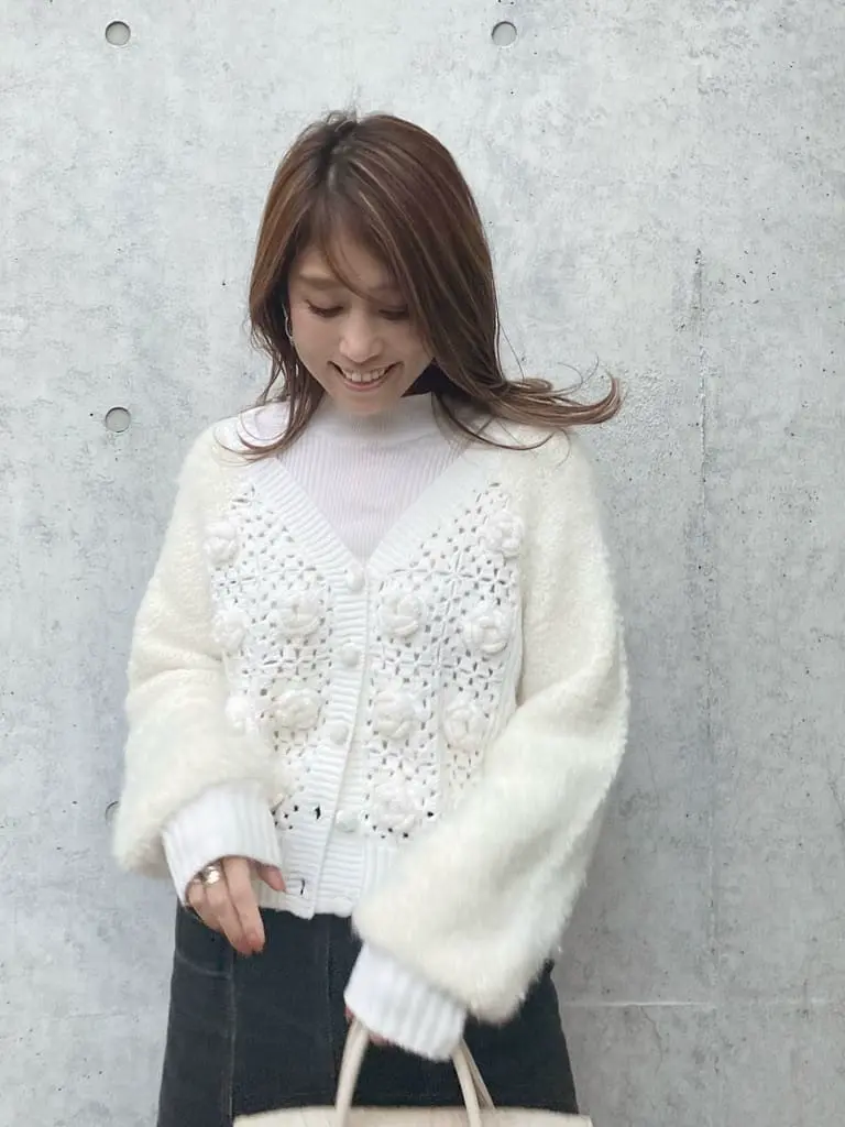 ORIGINATED IN GRACE CONTINENTAL yukimi yonee コーディネート画像