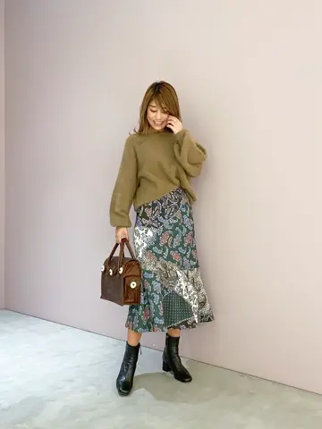 ORIGINATED IN GRACE CONTINENTAL yukimi yonee コーディネート画像