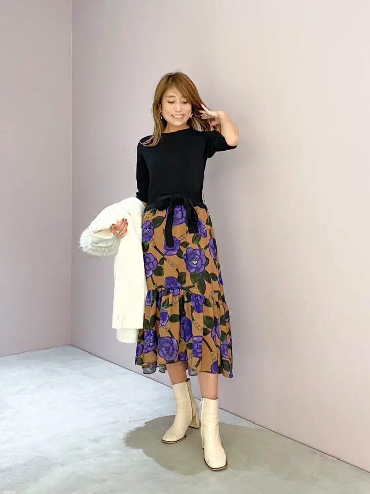 ORIGINATED IN GRACE CONTINENTAL yukimi yonee コーディネート画像