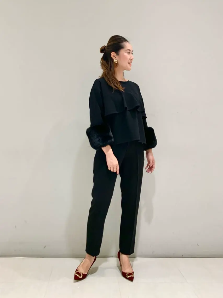 ORIGINATED IN GRACE CONTINENTAL 小笠原　春菜 コーディネート画像