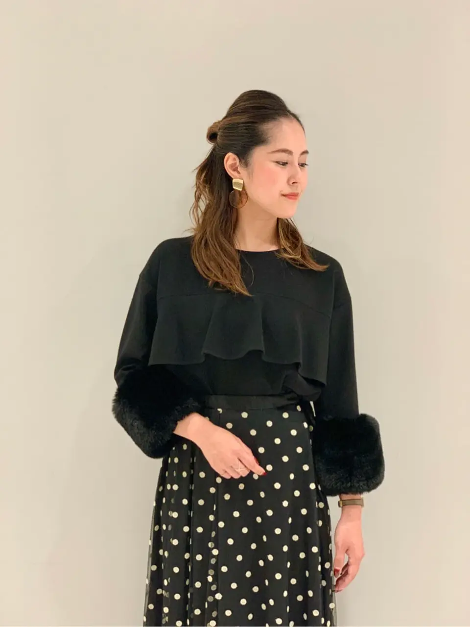 ORIGINATED IN GRACE CONTINENTAL 小笠原　春菜 コーディネート画像