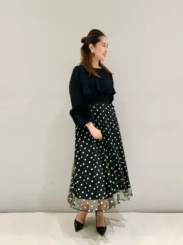 ORIGINATED IN GRACE CONTINENTAL 小笠原　春菜 コーディネート画像