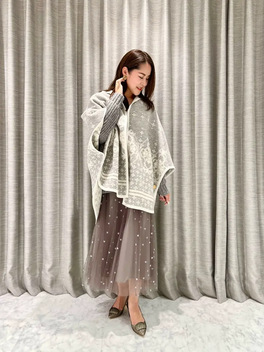 ORIGINATED IN GRACE CONTINENTAL 小笠原　春菜 コーディネート画像