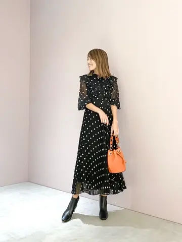 ORIGINATED IN GRACE CONTINENTAL yukimi yonee コーディネート画像