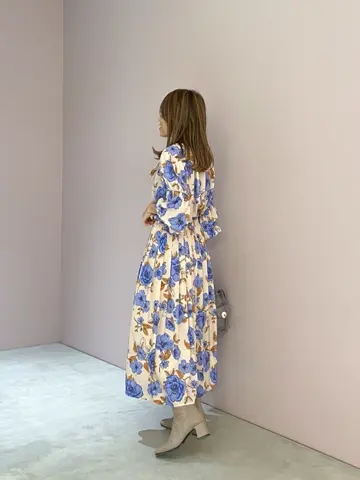 ORIGINATED IN GRACE CONTINENTAL yukimi yonee コーディネート画像