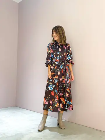 ORIGINATED IN GRACE CONTINENTAL yukimi yonee コーディネート画像